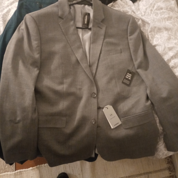 BRAND NEW SUITS